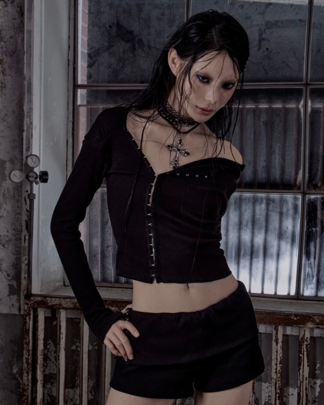 [MLK] HOOK OFF-SHOULDER CARDIGAN 상품이미지3