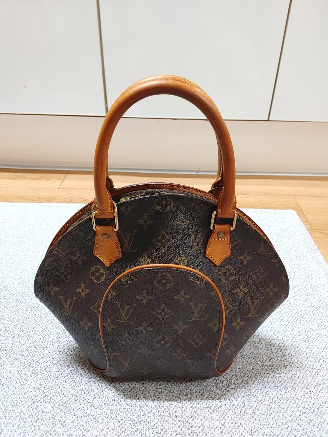 정품 클래식 루이비통 엘립스 pm 빈티지 토트백 상품이미지3