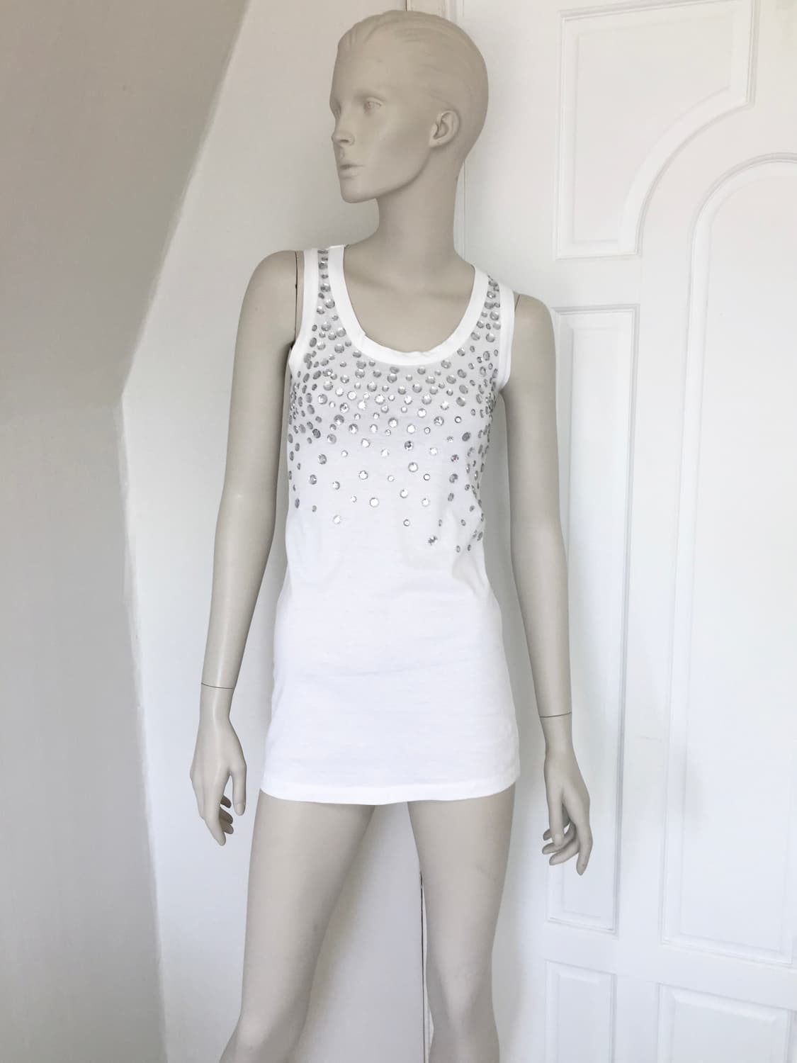 Bold Crystal Tank Top 상품이미지4