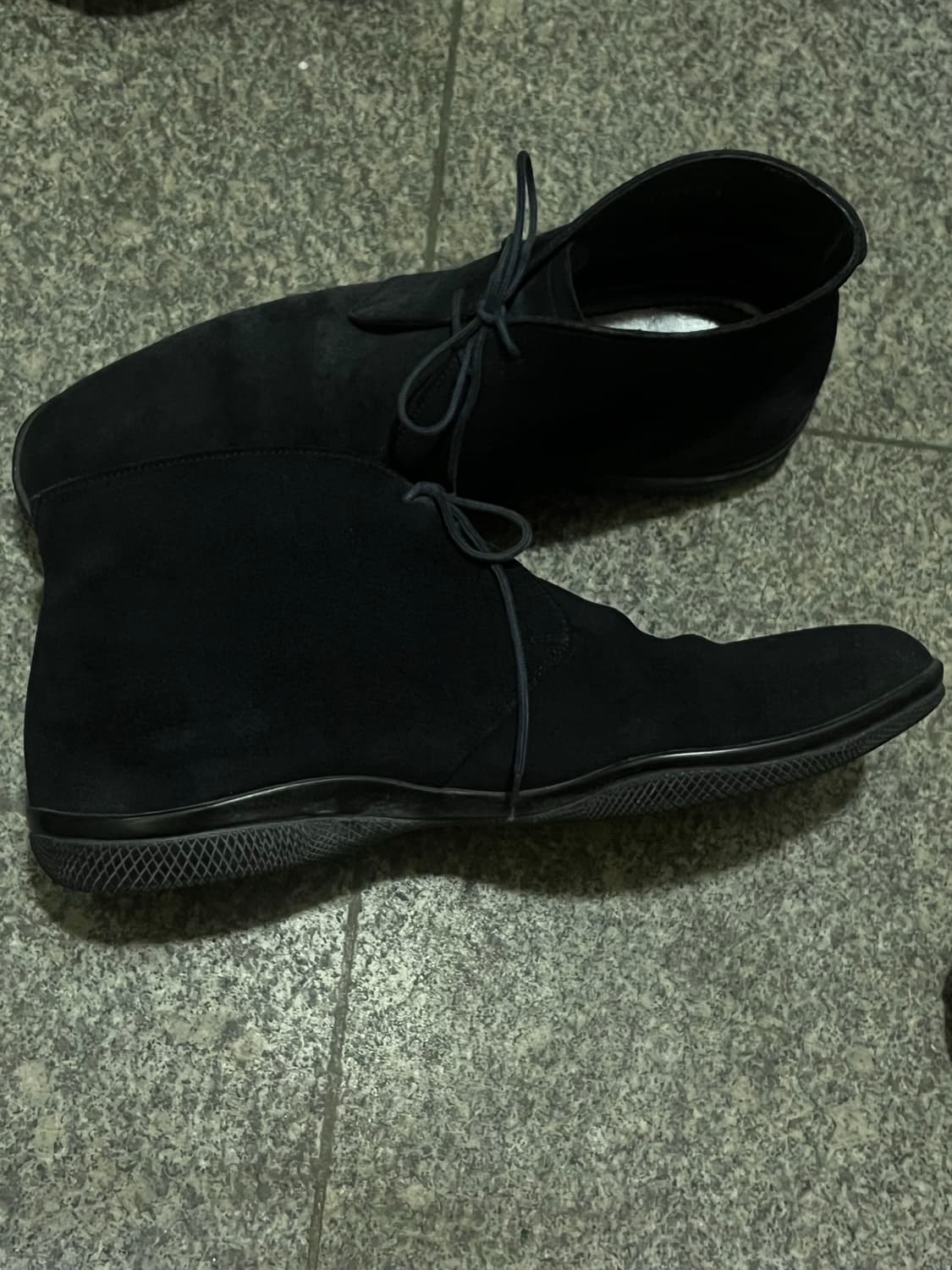 프라다 스포츠 스웨이드 부츠 상품이미지2