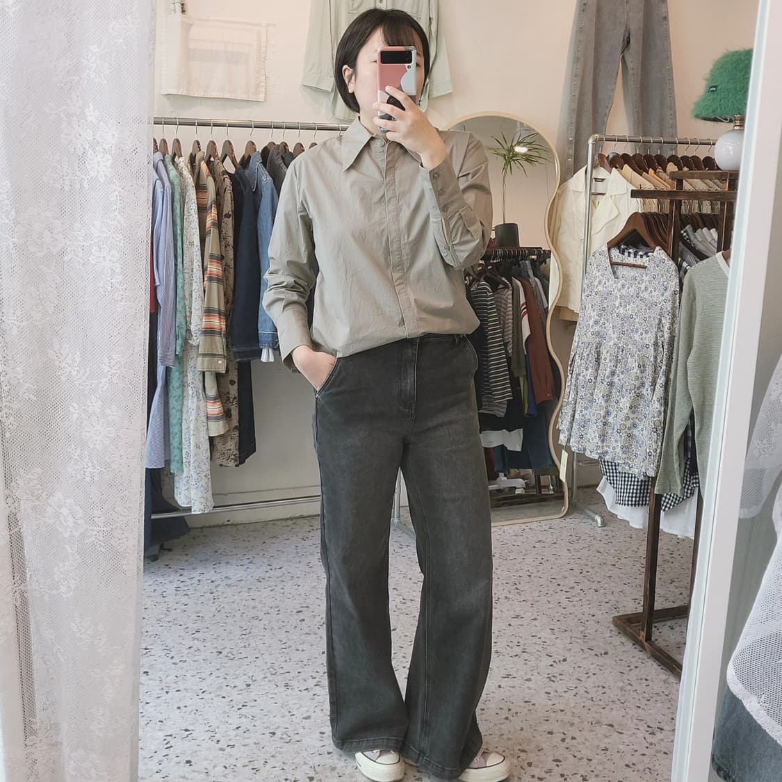 The shop tk 카키그레이 셔츠 상품이미지2