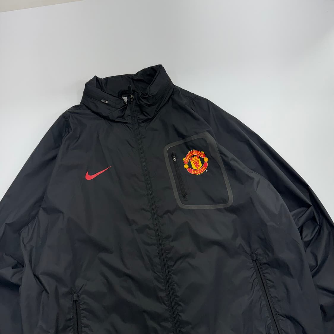 Nike 나이키 맨체스터 블랙 바람막이 후드집업 상품이미지4