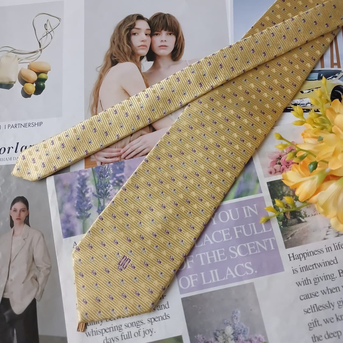 닥스 실크 옐로우 코끼리 패턴 넥타이 9.6cm A+등급 A19386
 상품이미지3