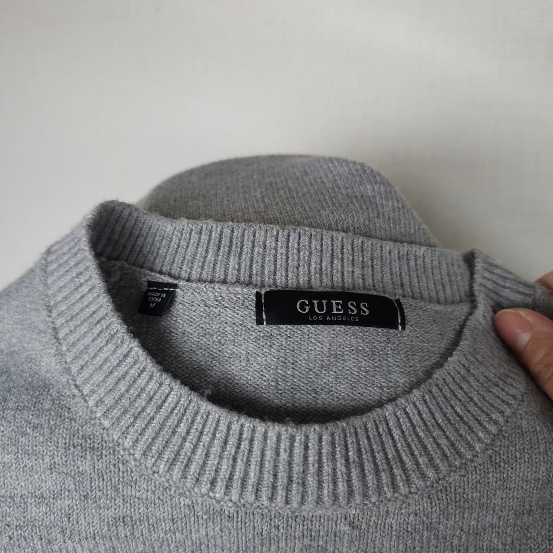 게스 라운드니트티 남자95사이즈  상품이미지3