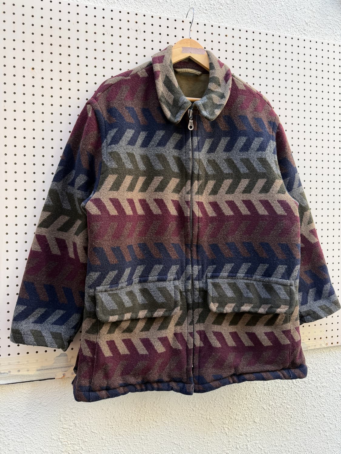 HUGO BOSS NATIVE AMERICAN AZTEC 휴고보스울자켓 상품이미지3