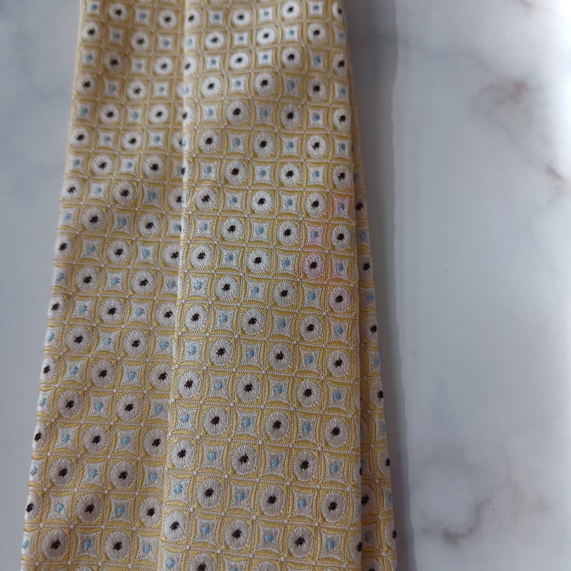 휴고보스 실크 옐로 지오메트릭 패턴 넥타이 8.6cm A등급 A18852 상품이미지7