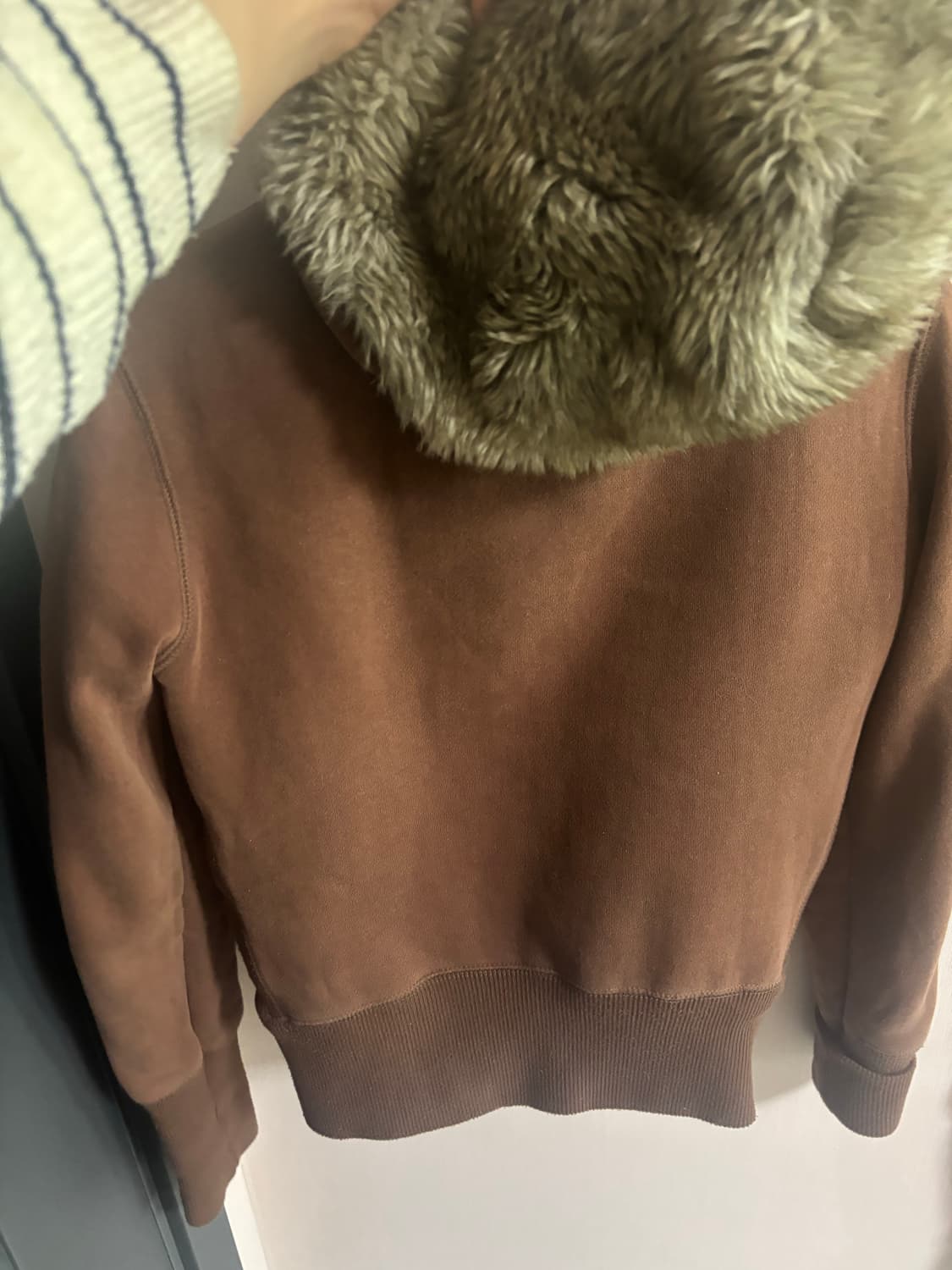 아베크롬비 브라운 퍼 후드집업 상품이미지2