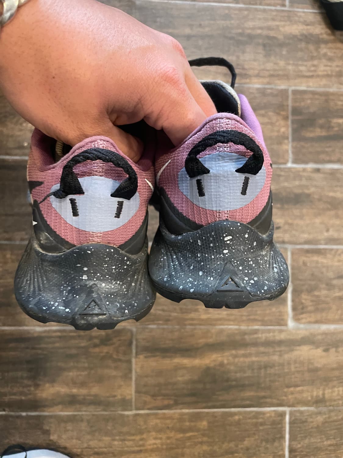 나이키 트레일 런닝화 235 상품이미지3