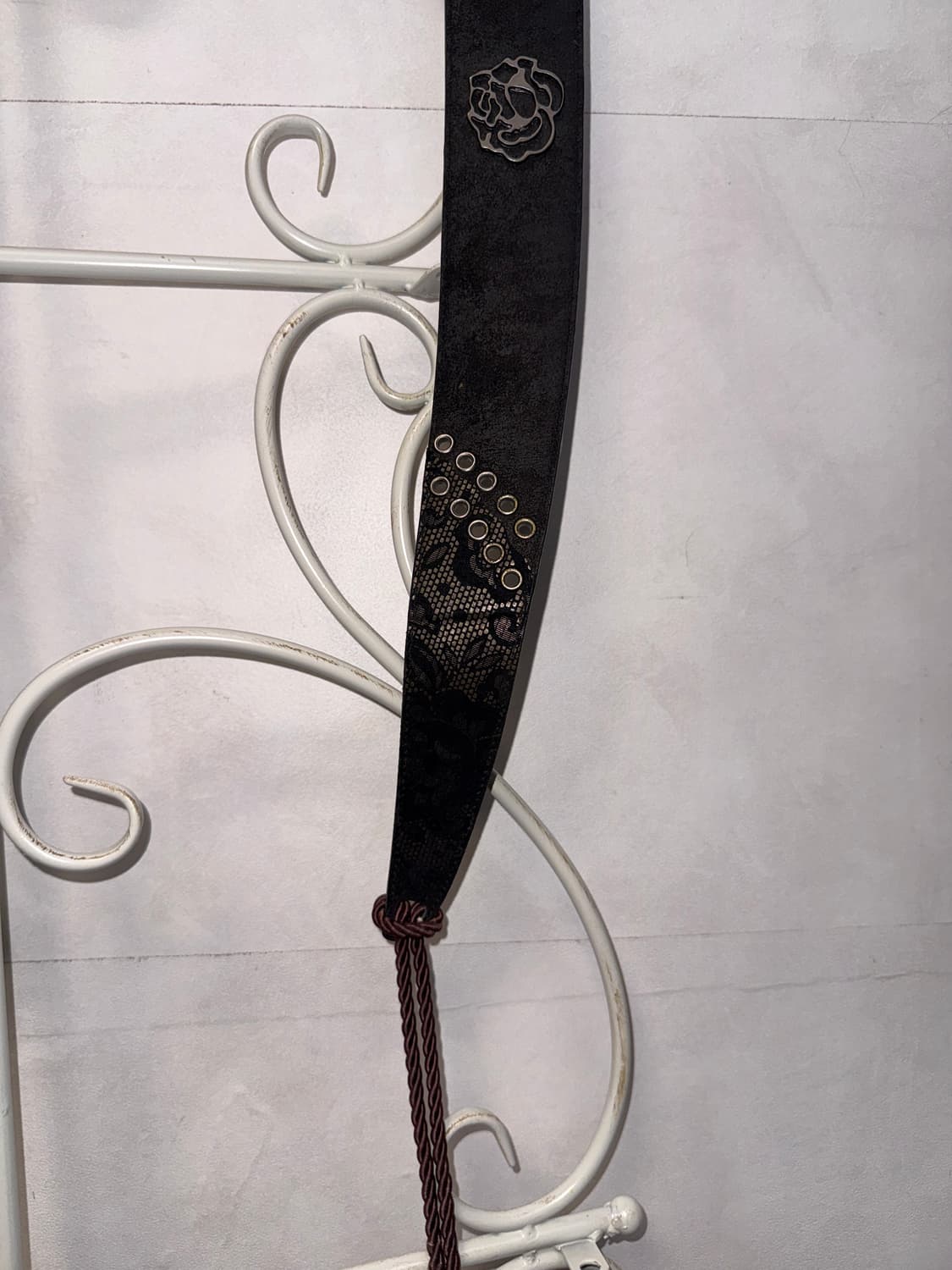 Black oriental floral suede strap belt 상품이미지6