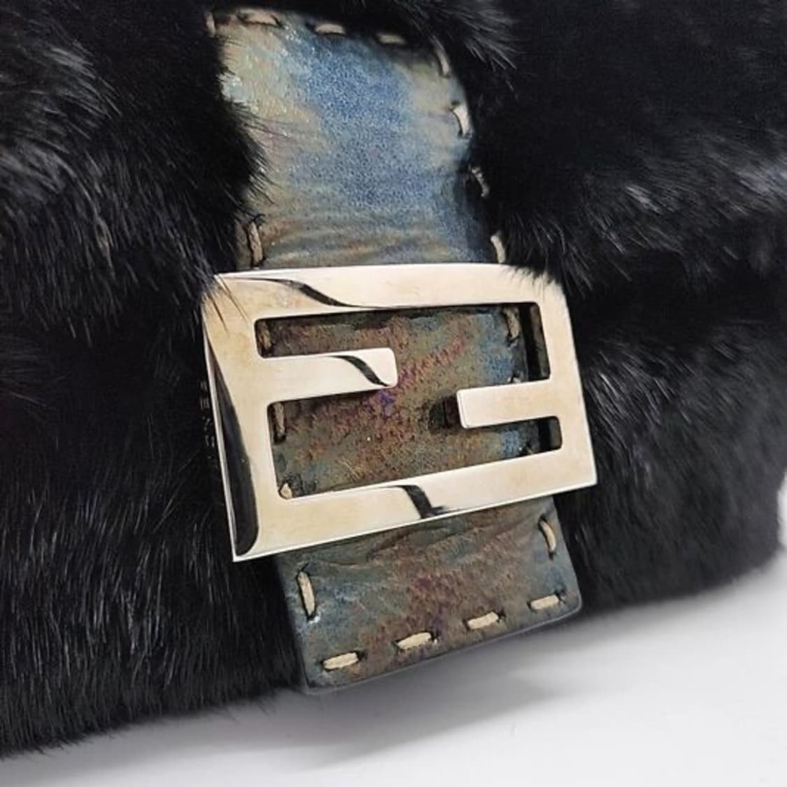 Fendi 바게트백 블랙 빈티지 레어템 상품이미지2