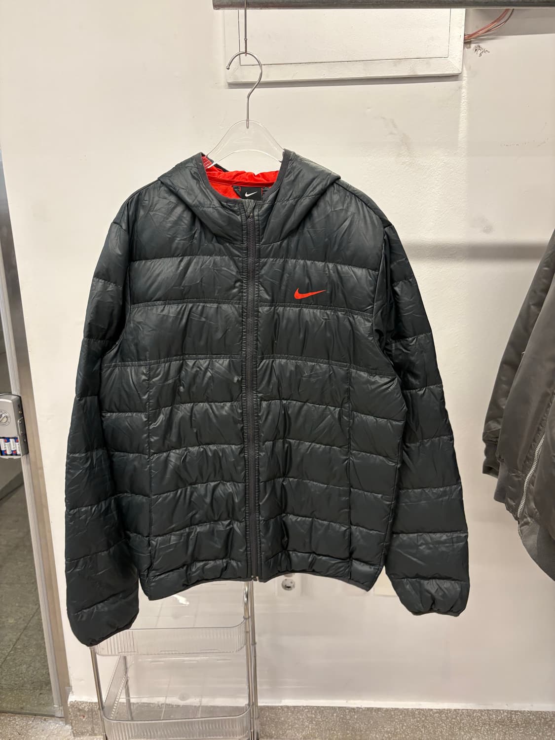 Nike orange logo padding jacket 상품이미지1