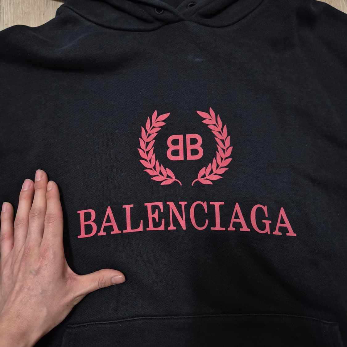 발렌시아가 월계수 로고 오버핏 후드티 S(90) 상품이미지4