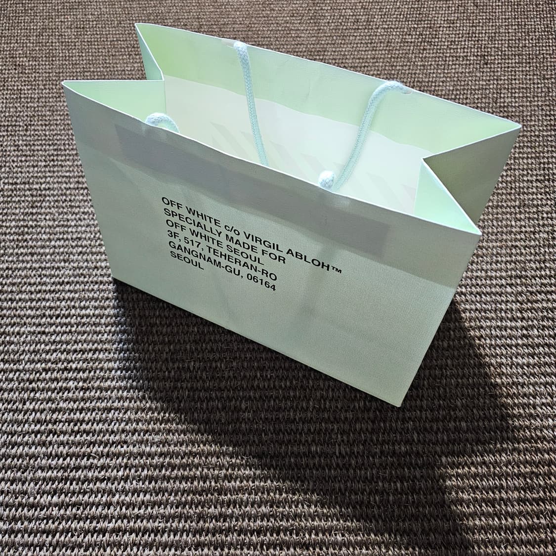 오프화이트 반팔 셔츠 블랙 M 상품이미지9