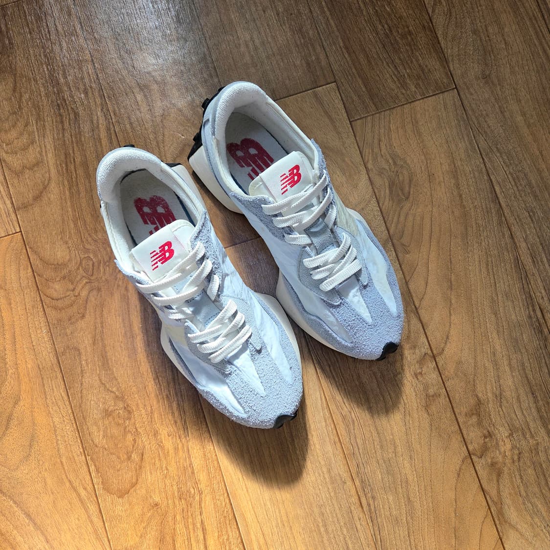 뉴발란스 327  상품이미지4