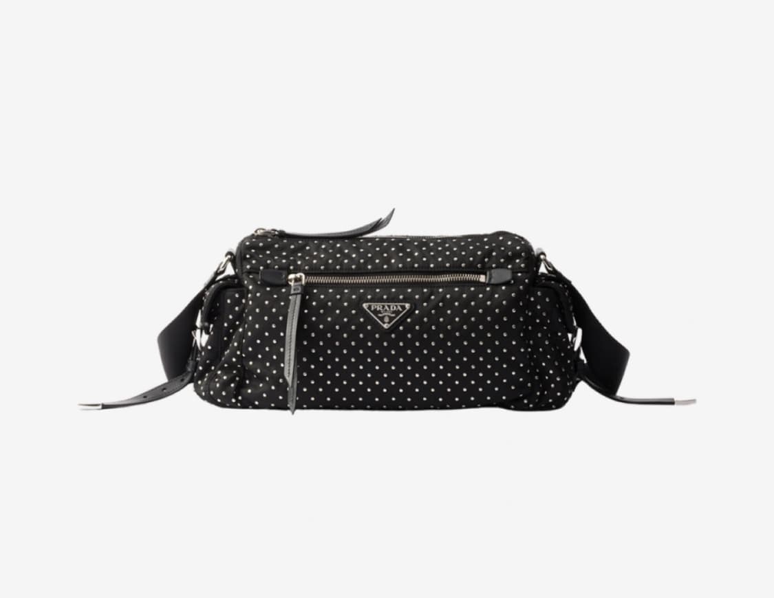 프라다 리나일론 백 스터드 블랙 상품이미지1