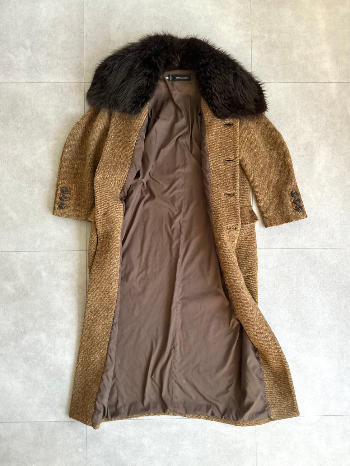 디스퀘어드 2013FW 런웨이 비버 퍼 울 코트 상품이미지5