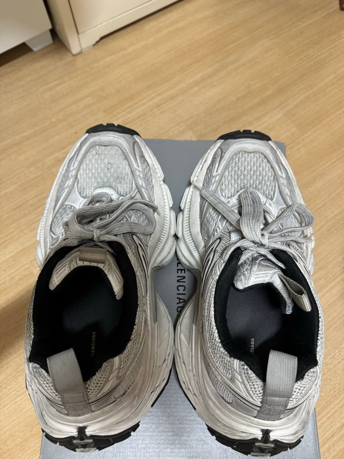 발렌시아가 10 xl  43 상품이미지3