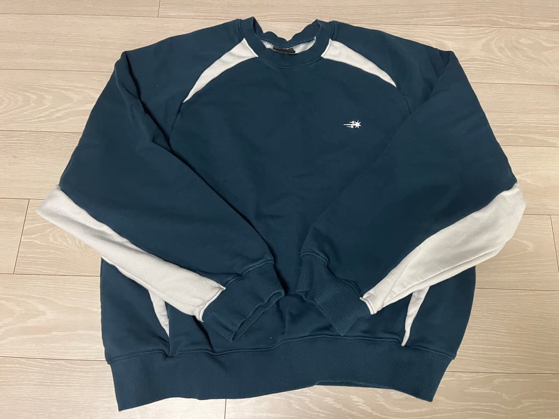 나이스고스트클럽 맨투맨 상품이미지1