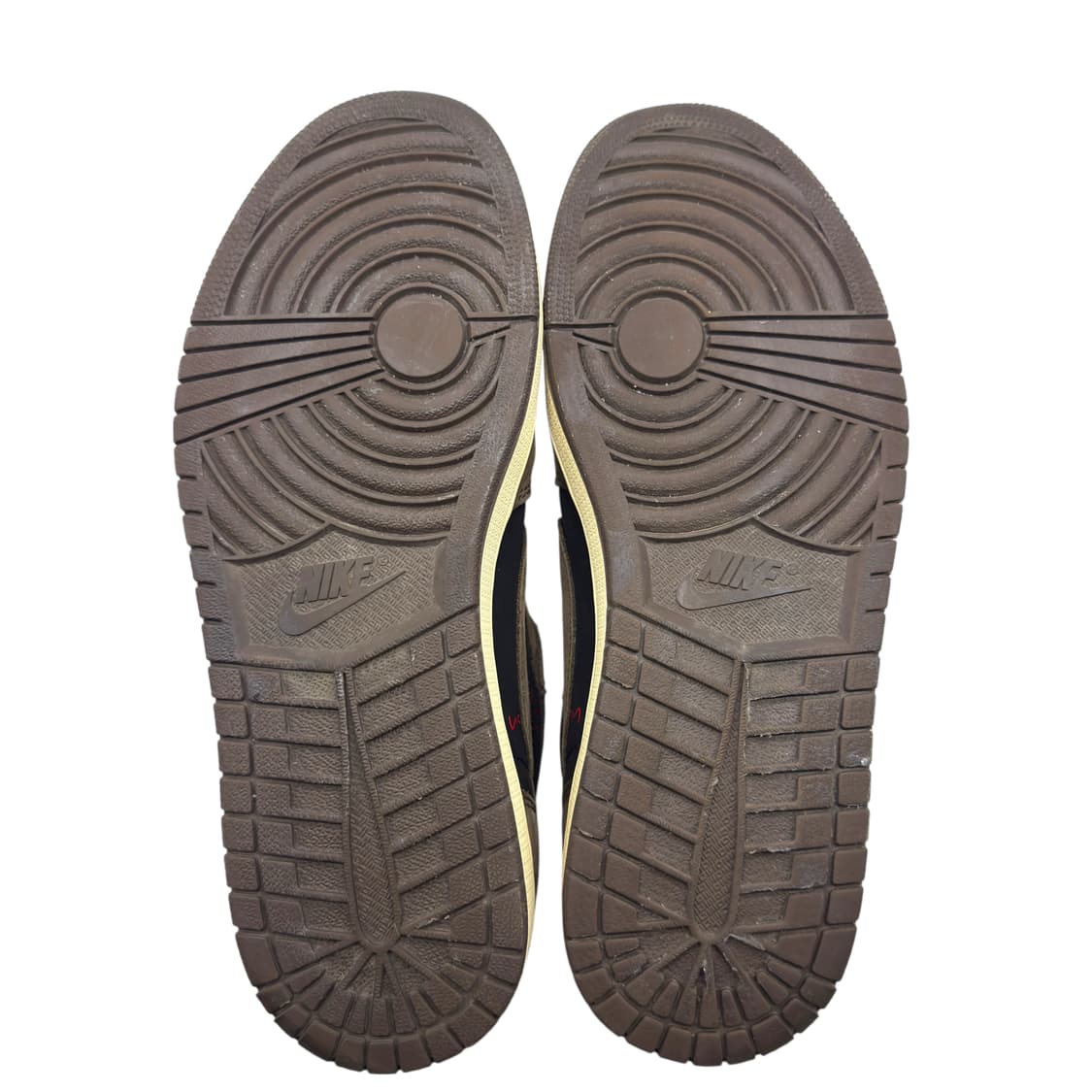 (285) 조던 1 X 트래비스 스캇 레트로 로우 OG SP 리버스 모카 상품이미지5