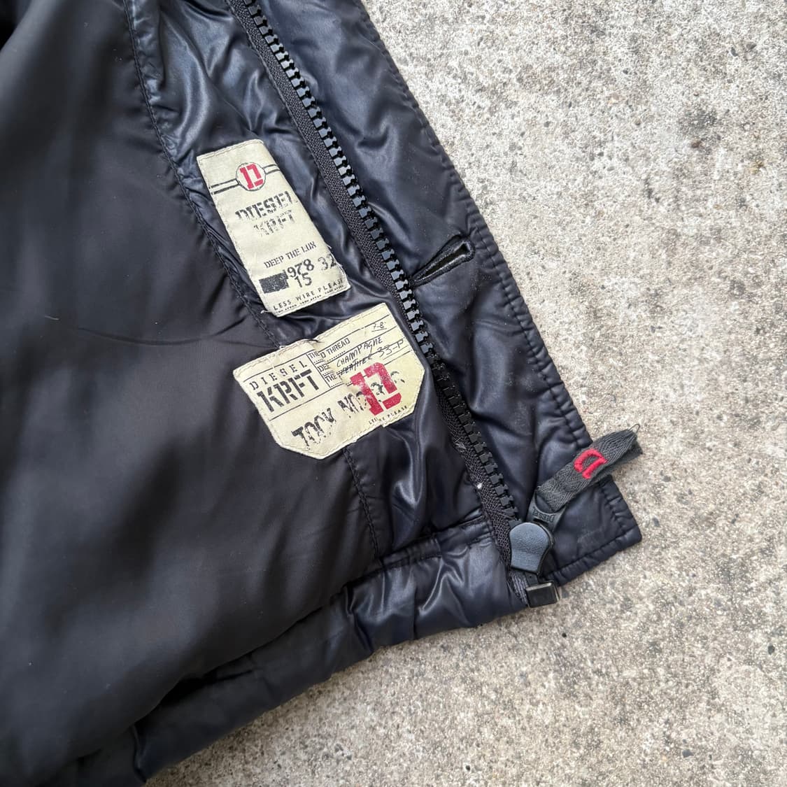 디젤 구스다운 후디드 푸퍼 자켓 상품이미지10