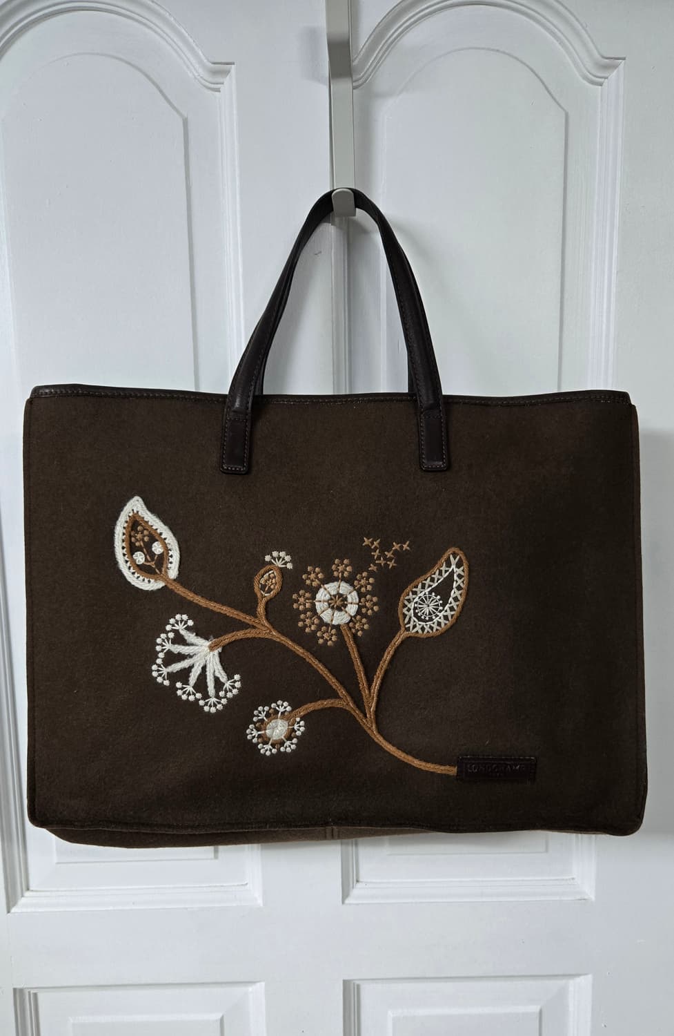 롱샴 빈티지 플로랄 자수 토트백 상품이미지1