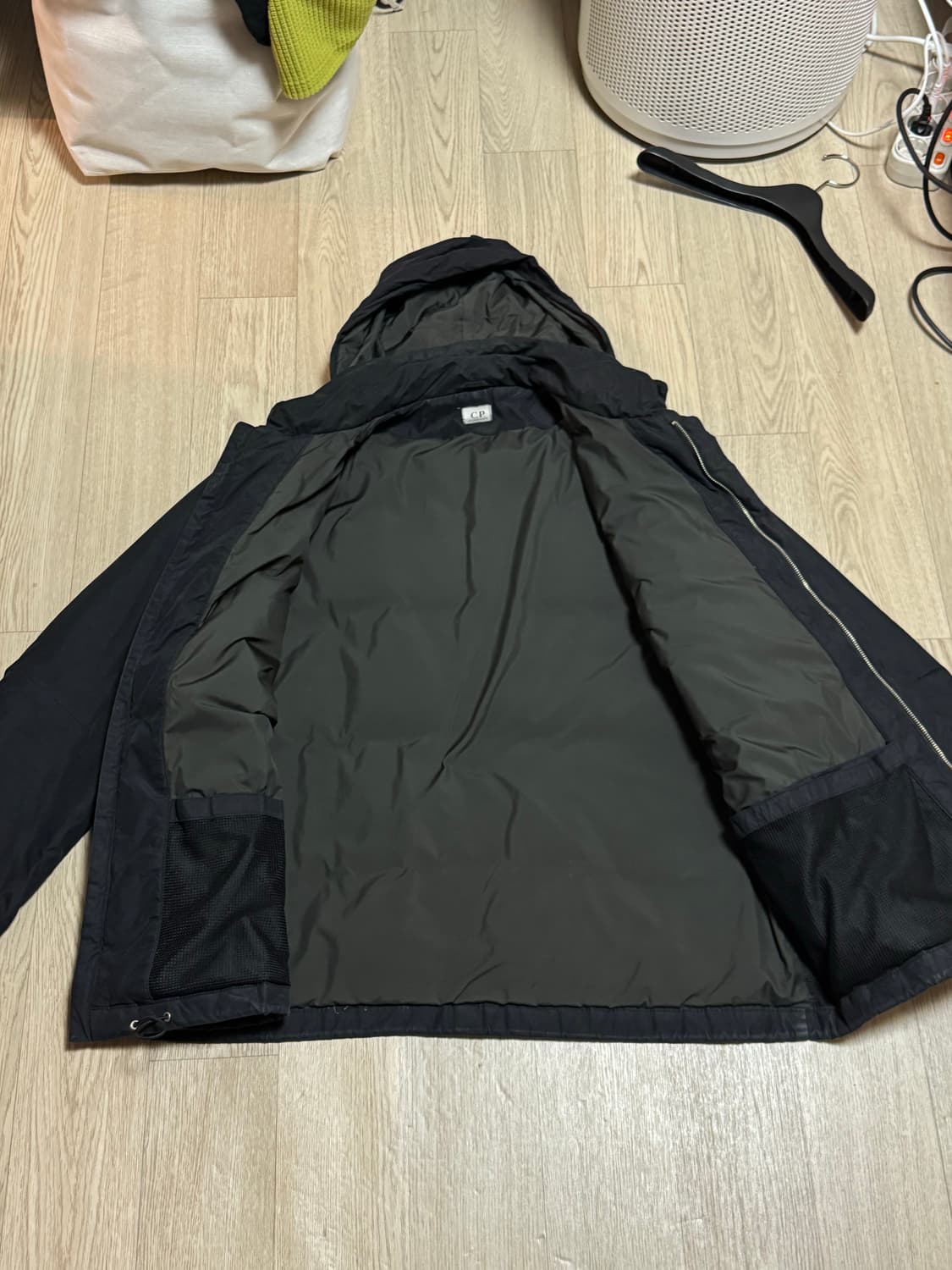 90‘s CP 컴퍼니 패디드 파카 자켓 상품이미지5