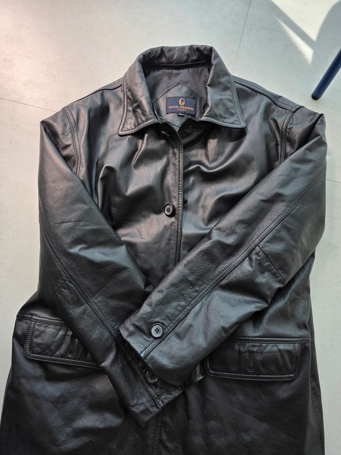 Gianni valentino 카우레더 카코트 상품이미지4