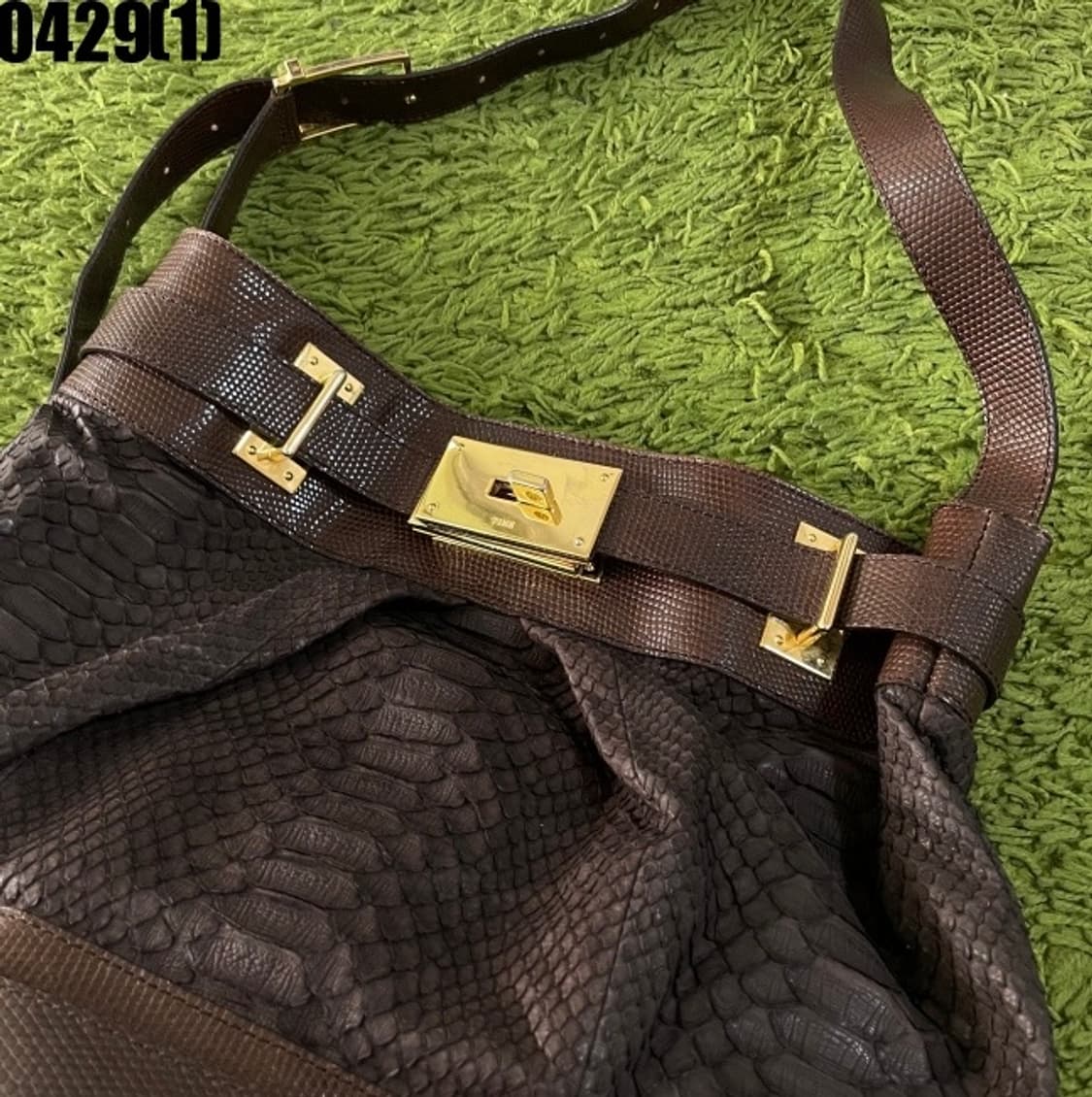 타임 숄더백 상품이미지2