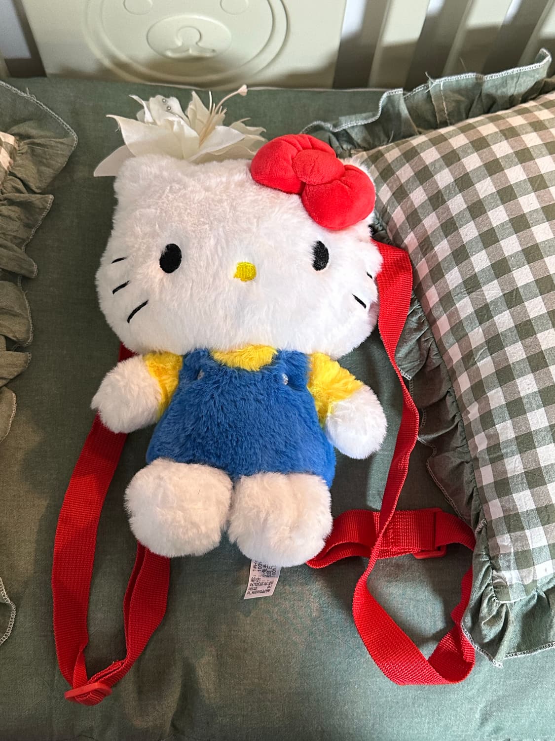 헬로키티 인형 가방 미니 백팩 (꽃키링 포함) 상품이미지1