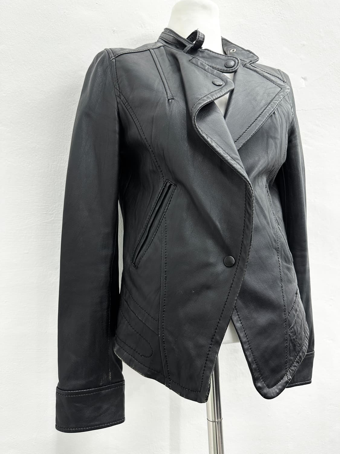 Asymmetric Lamb skin leather jacket  상품이미지2