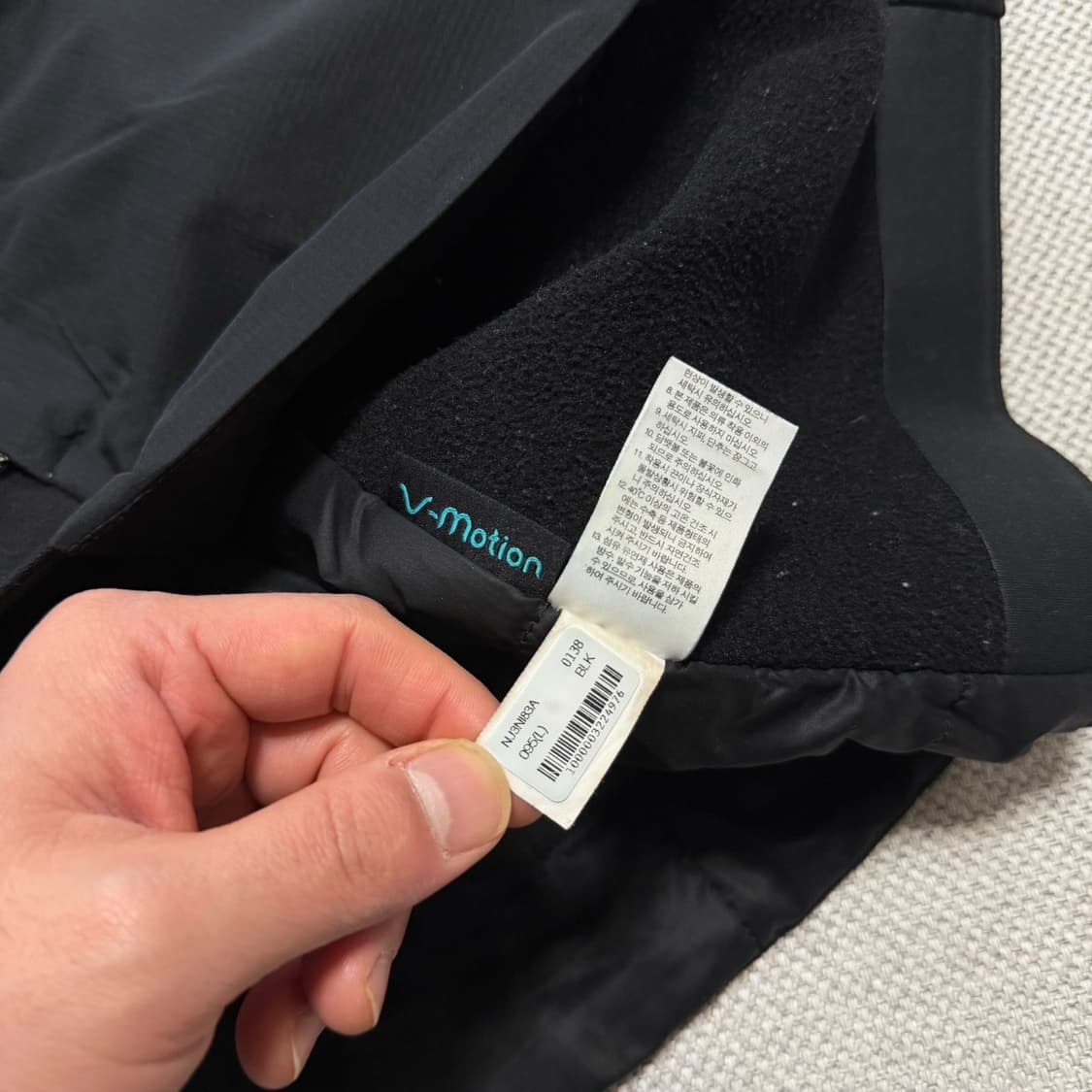 노스페이스 써밋 V-motion 경량 패딩 자켓 상품이미지5