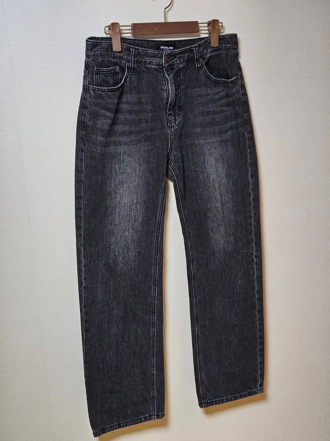 페이탈리즘 블랙진 상품이미지1