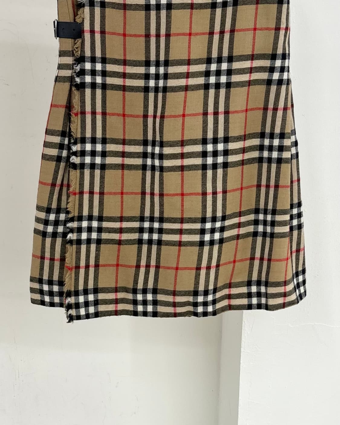 버버리 노바 체크 랩 스커트 상품이미지3