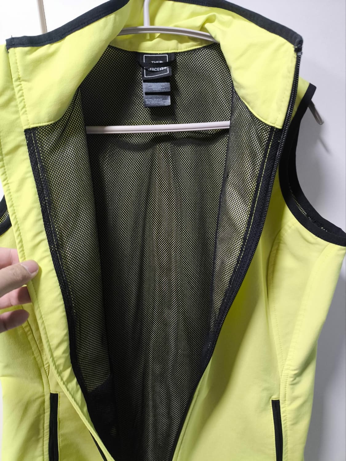 여성 노스페이스 윈드스토퍼 조끼 상품이미지3