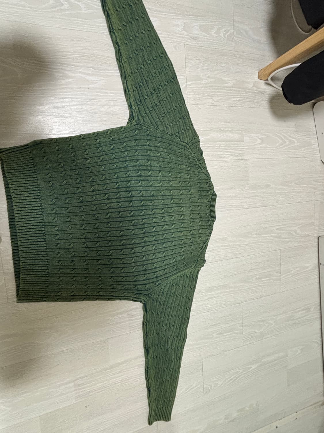 세터 클래식 다이드 케이블 니트 빈티지 그린 상품이미지5