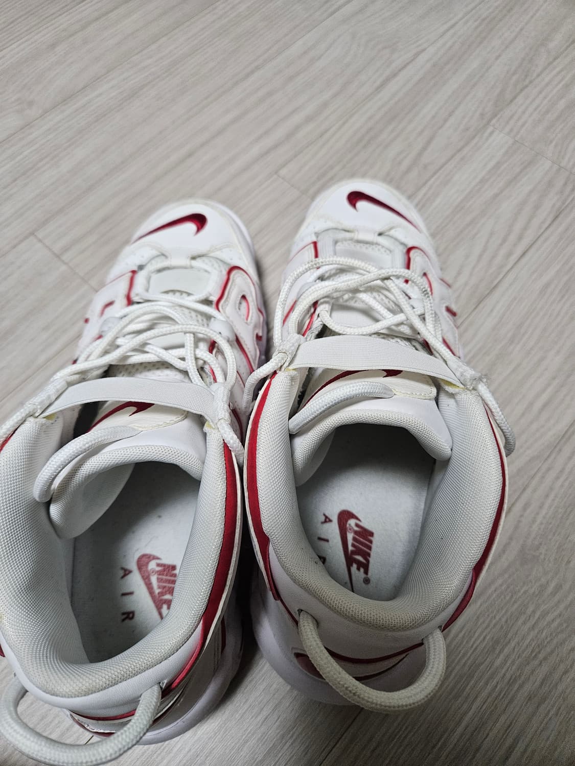 나이키 에어 모어 업템포 바시티레드 275mm 상품이미지3