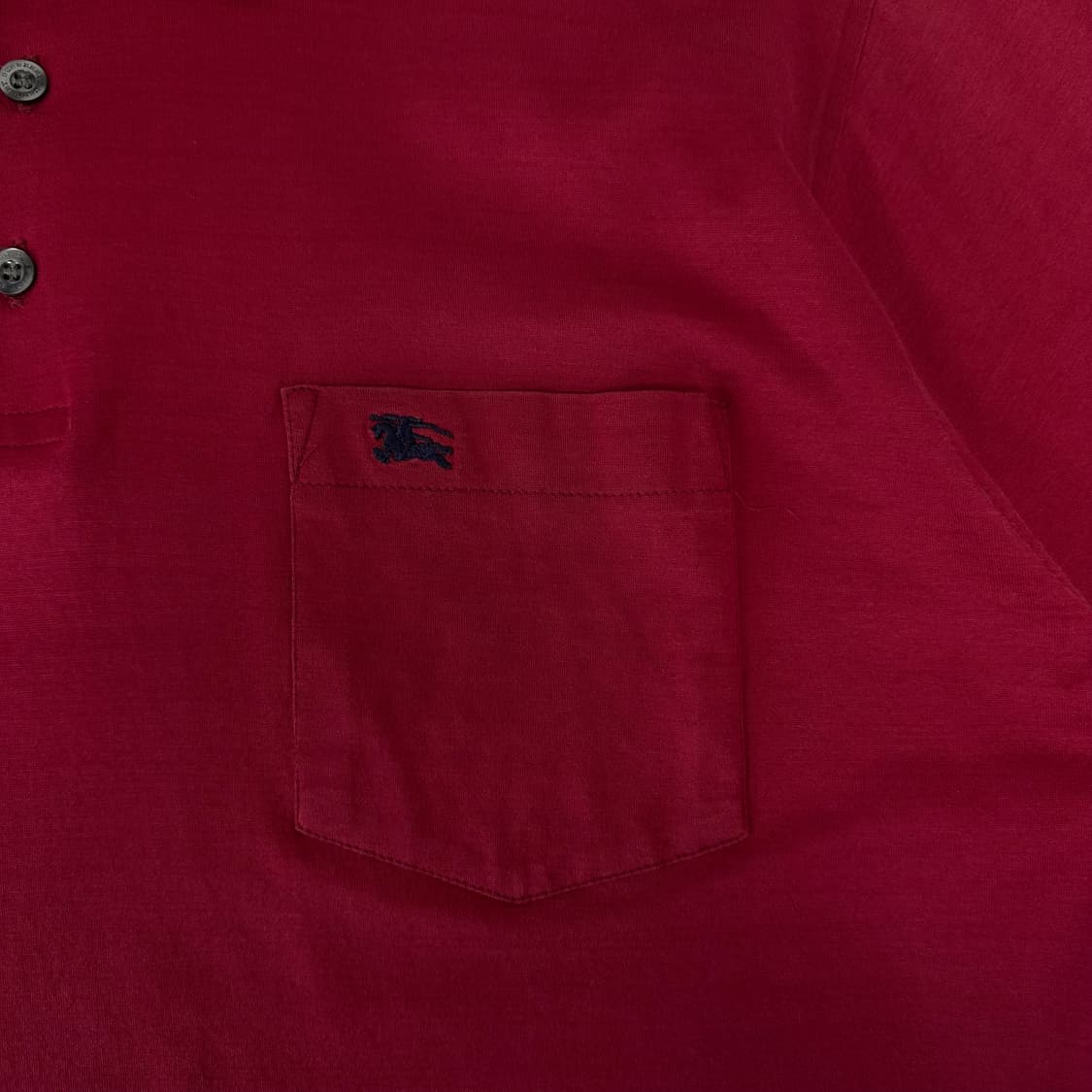 버버리 영국판 로고 포켓 카라티 상품이미지3