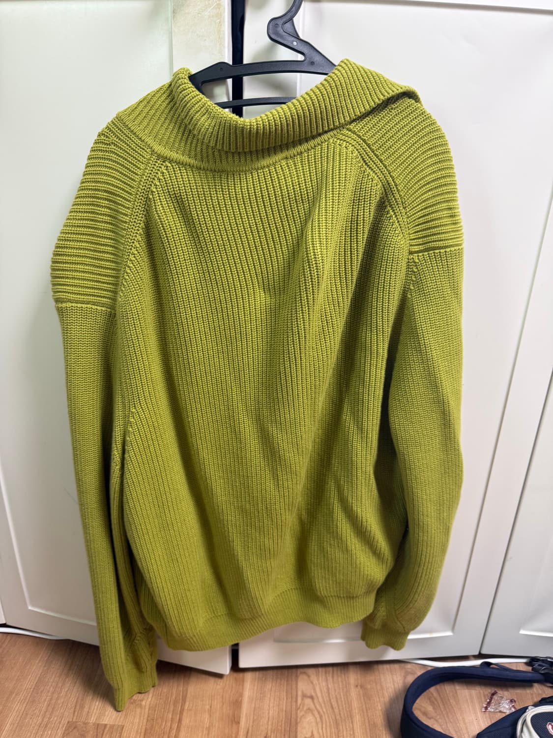 인템포무드 모노톤 풀 집업 니트_올리브 상품이미지2