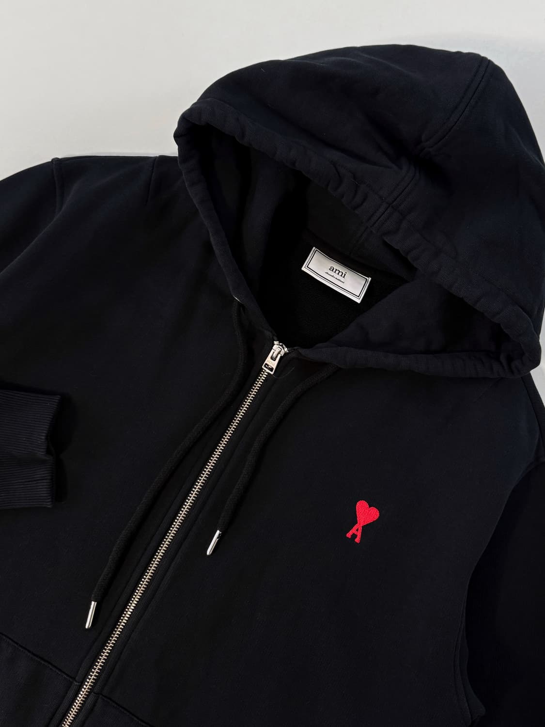 아미 루즈핏 스몰 하트로고 블랙 스웻 후드집업 상품이미지2