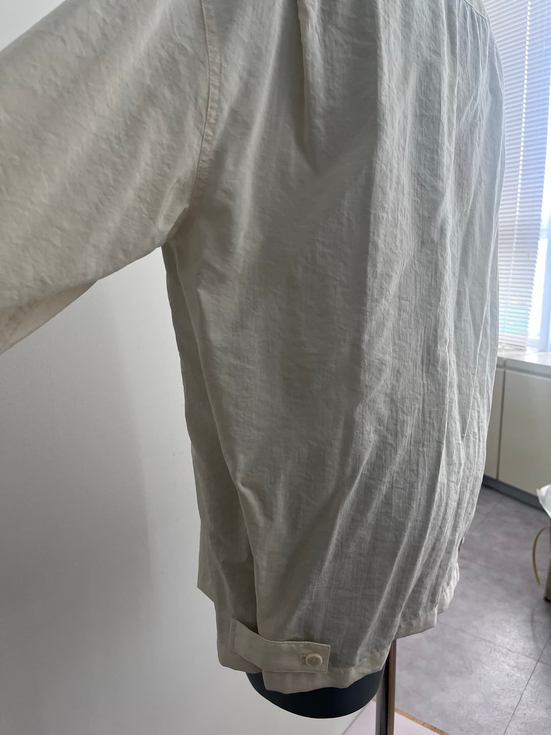 르메르 드라이실크 블루종 버터 44 상품이미지3