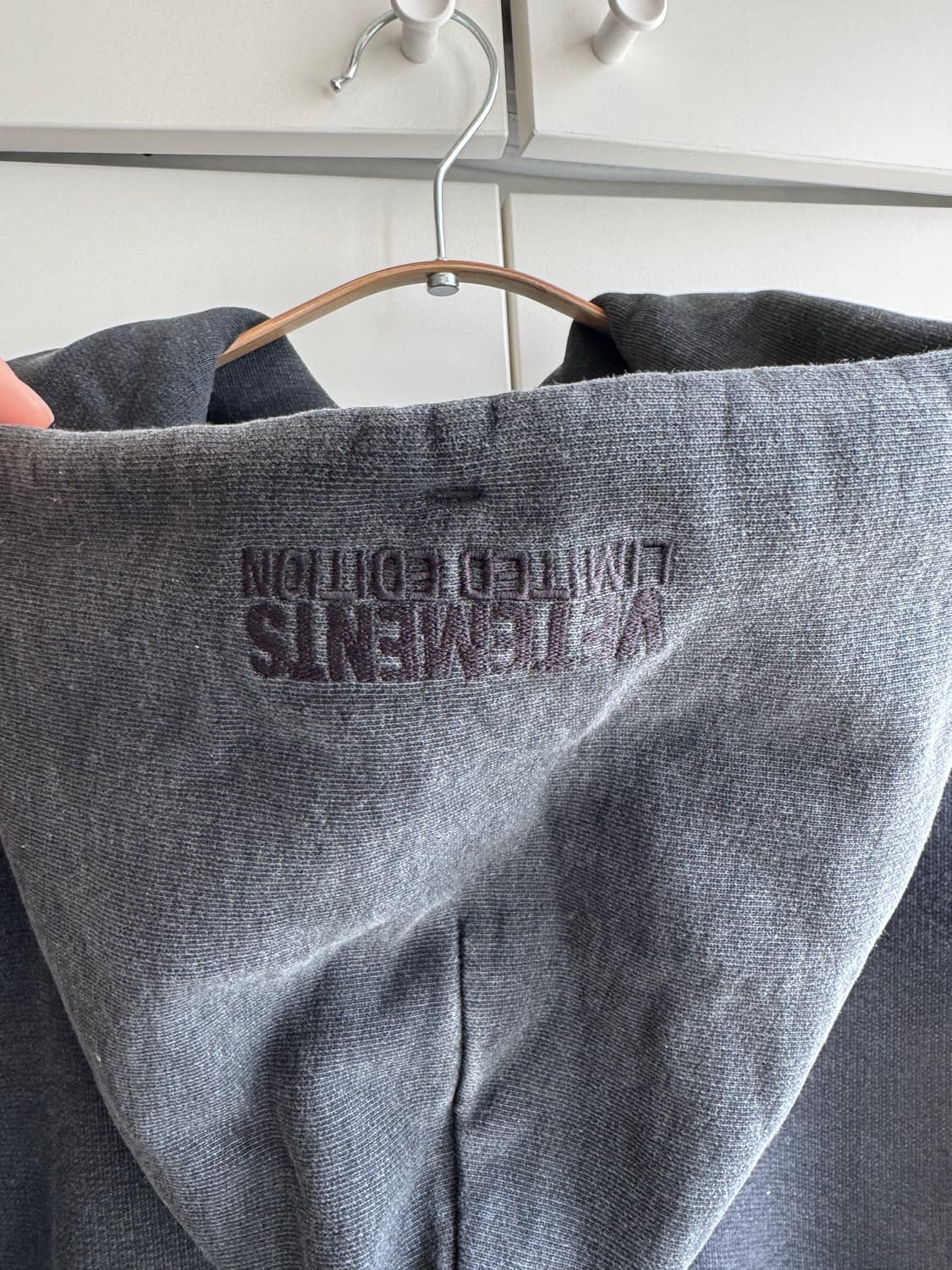 베트멍 로고 오버핏 후드티 상품이미지3