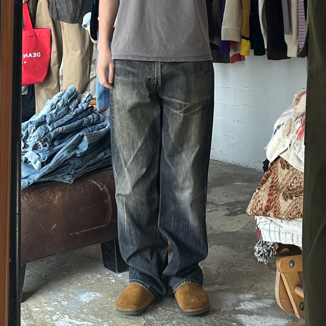 (착용컷) 00's 리바이스 503 (남성용 32) 상품이미지3