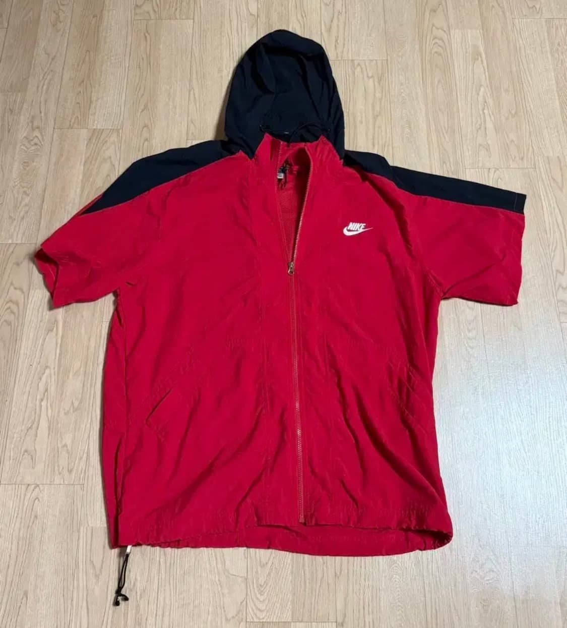 나이키 후드 반팔 바람막이 상품이미지1