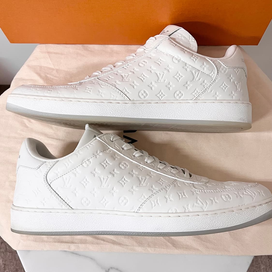 [S급/280] 루이비통 리볼리 화이트 스니커즈 신발 상품이미지3