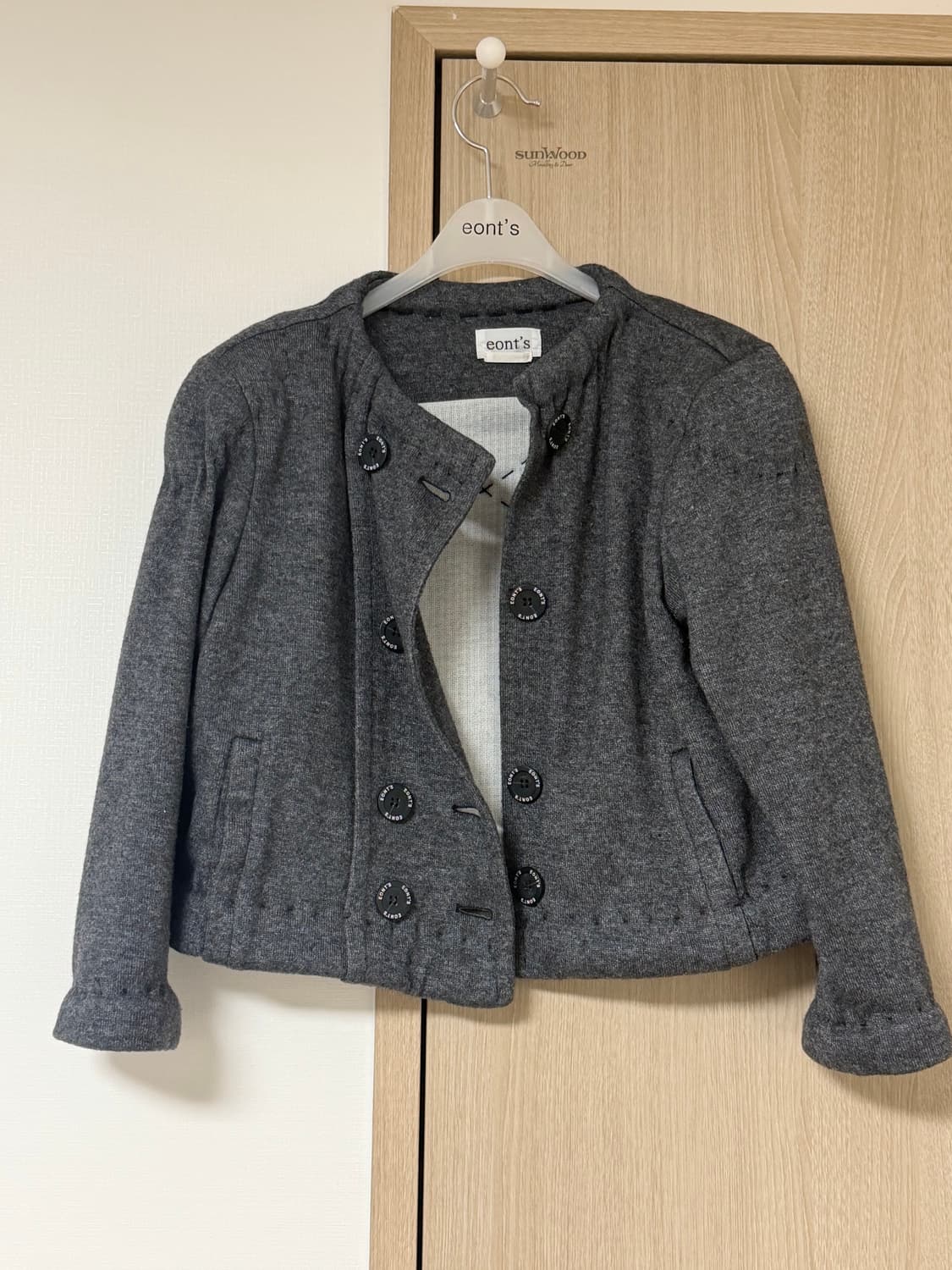 Eonts 에옹쓰 classic wool cardigan 상품이미지2