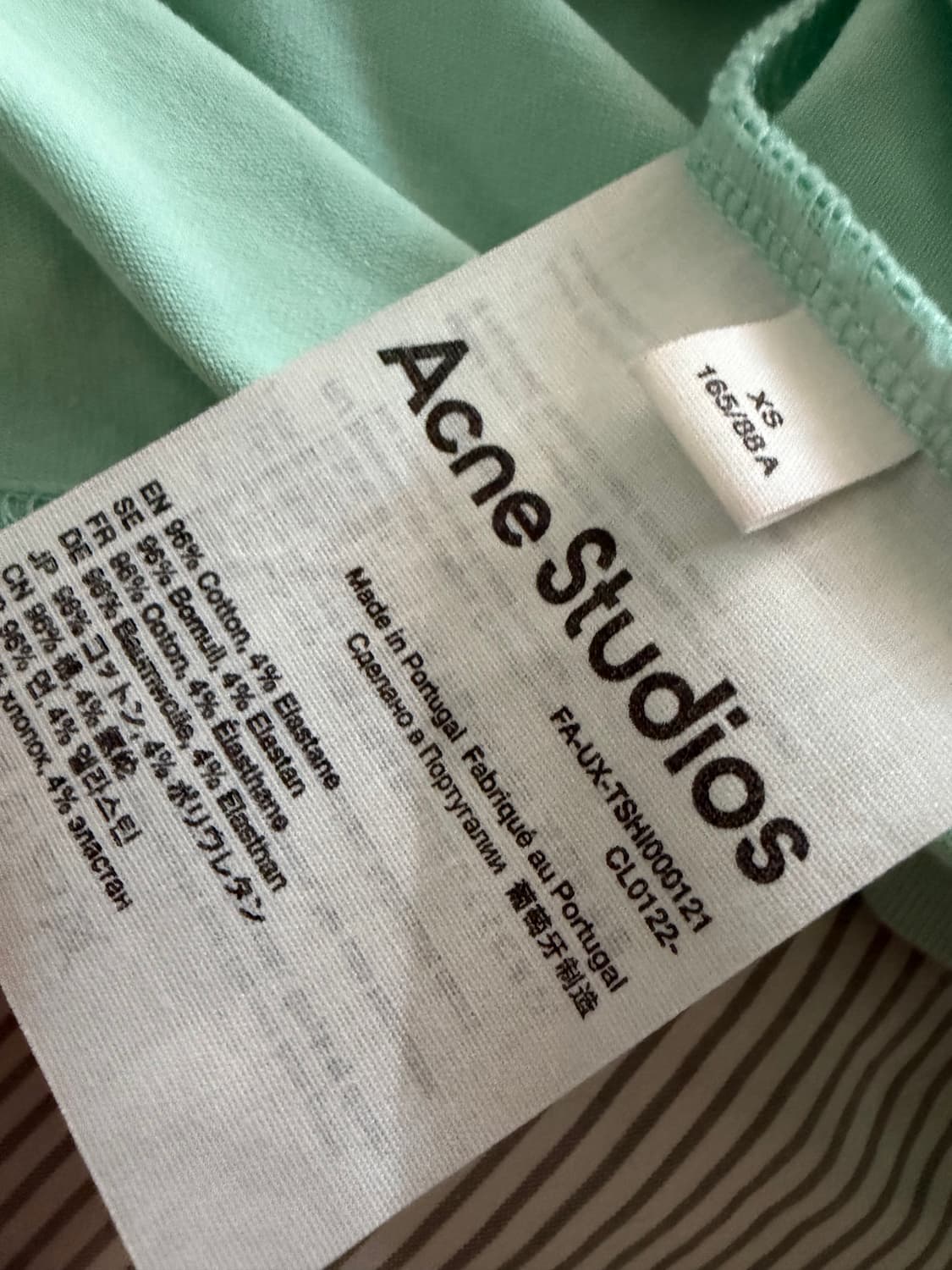 아크네스튜디오 민트 페이스 로고 반팔 상품이미지3