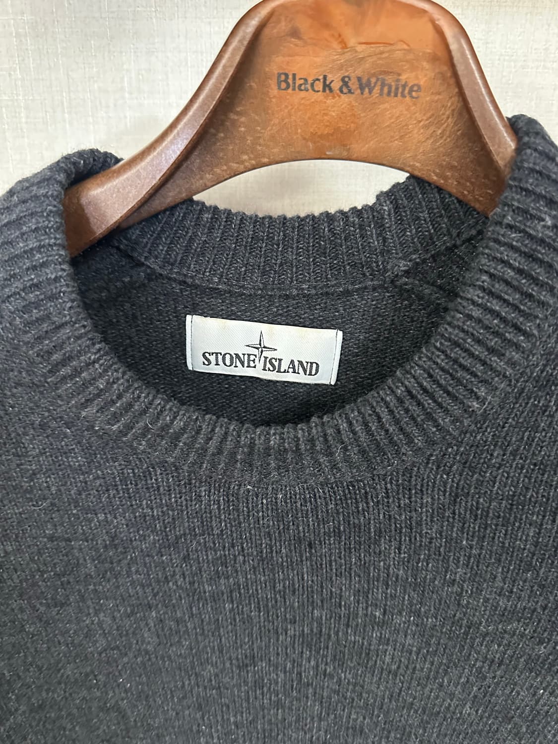 Stone island knit S(90-95)정품 상품이미지3