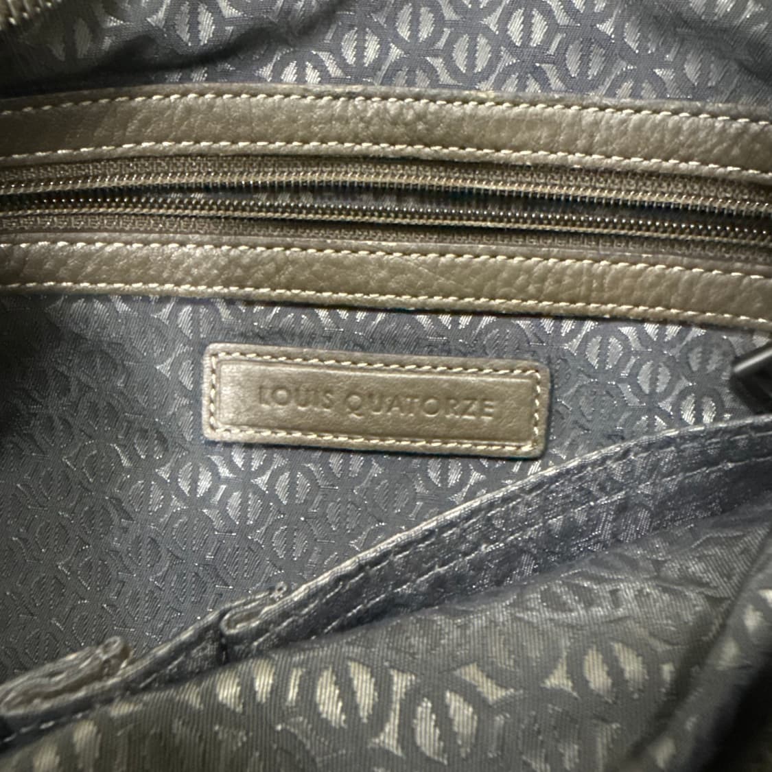 루이까또즈 페블 가죽 크로스백 0129T2 상품이미지4