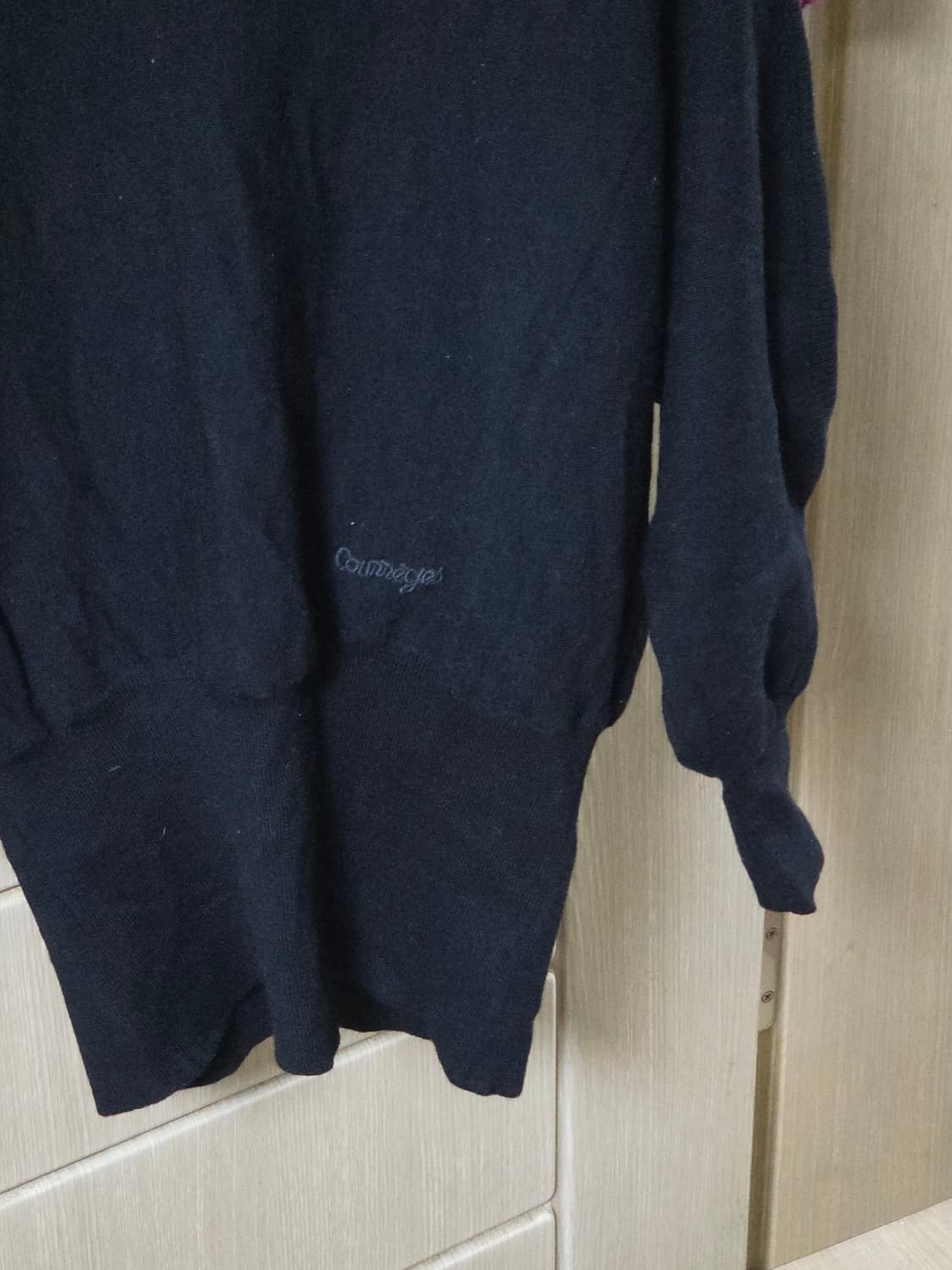 꾸레쥬 블랙 니트 상품이미지3