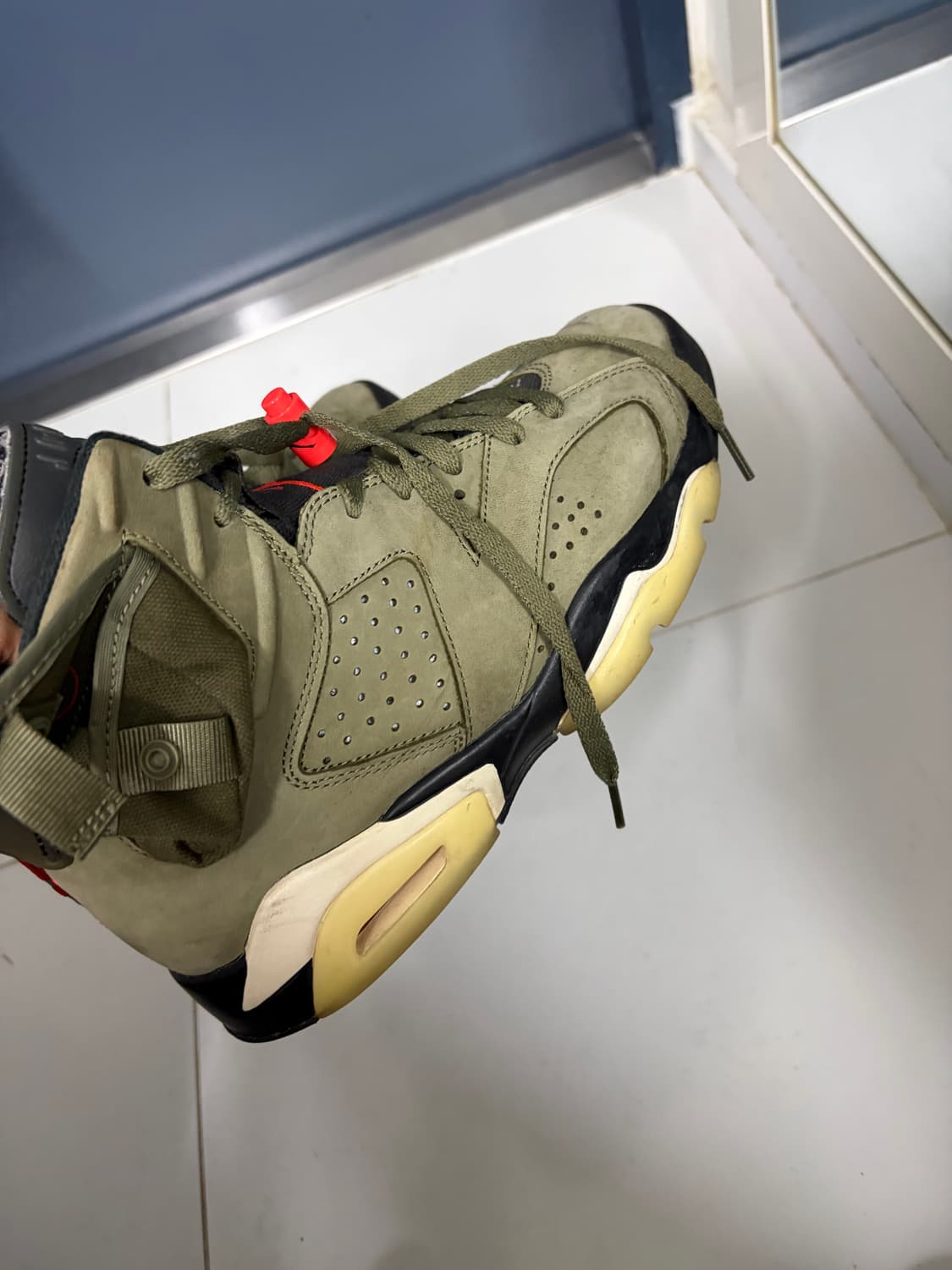 트래비스스캇 에어조던6 250사이즈 상품이미지3